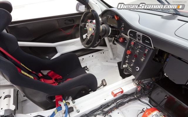 Porsche 911 GT3 R 2012 Widescreen Picture #11 Porsche 911 GT3 R 2012 Widescreen Picture #11