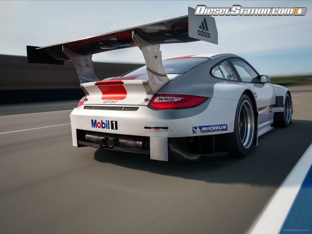 Porsche 911 GT3 R 2013 Picture #12 Porsche 911 GT3 R 2013 Picture #12
