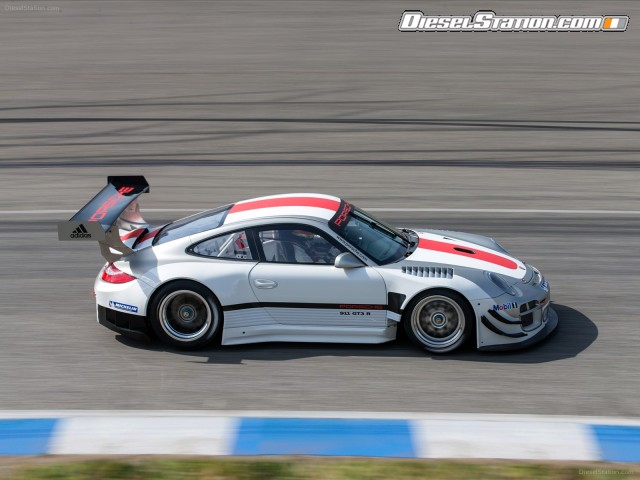 Porsche 911 GT3 R 2013 Picture #5 Porsche 911 GT3 R 2013 Picture #5