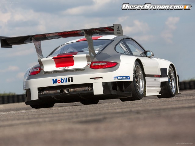 Porsche 911 GT3 R 2013 Picture #8 Porsche 911 GT3 R 2013 Picture #8