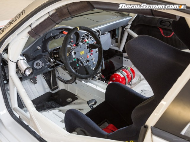 Porsche 911 GT3 R 2013 Picture #4 Porsche 911 GT3 R 2013 Picture #4