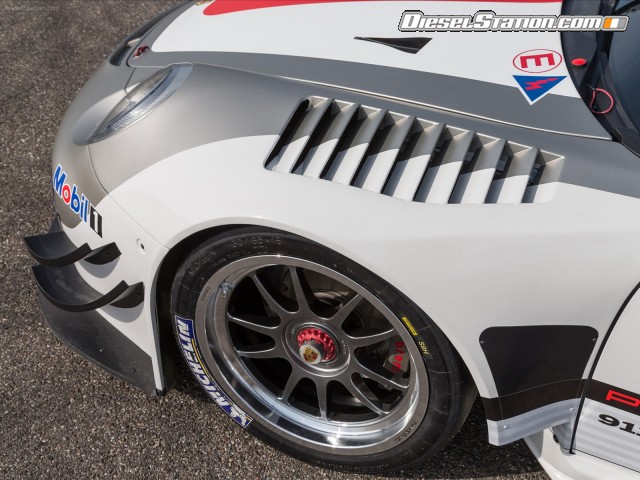 Porsche 911 GT3 R 2013 Picture #11 Porsche 911 GT3 R 2013 Picture #11