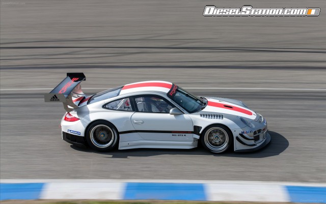 Porsche 911 GT3 R 2013 Widescreen Picture #18 Porsche 911 GT3 R 2013 Widescreen Picture #18