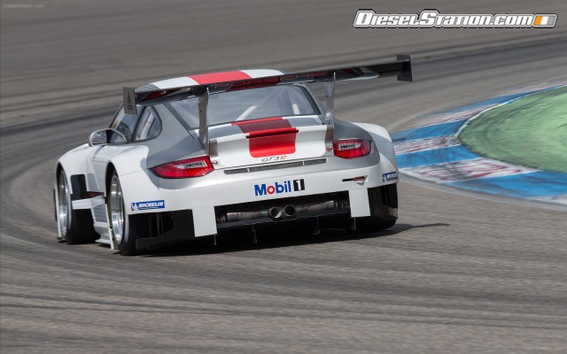 Porsche 911 GT3 R 2013 Widescreen Picture #21 Porsche 911 GT3 R 2013 Widescreen Picture #21
