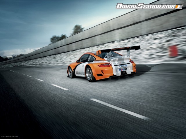 Porsche 911 GT3 R Hybrid Picture #3 Porsche 911 GT3 R Hybrid Picture #3