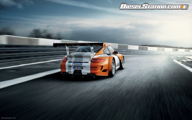 Porsche 911 GT3 R Hybrid Widescreen Picture #1 Porsche 911 GT3 R Hybrid Widescreen Picture #1