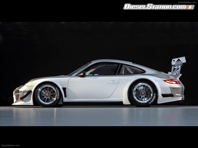 Porsche 911 GT3 R Picture #2 Porsche 911 GT3 R Picture #2