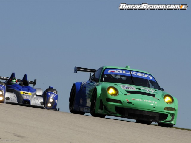 Porsche 911 GT3 RSR Flying Lizard Picture #19 Porsche 911 GT3 RSR Flying Lizard Picture #19