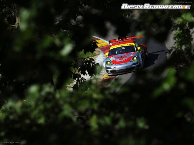 Porsche 911 GT3 RSR Flying Lizard Picture #5 Porsche 911 GT3 RSR Flying Lizard Picture #5