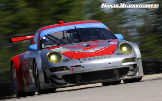 Porsche 911 GT3 RSR Flying Lizard Widescreen Picture #17 Porsche 911 GT3 RSR Flying Lizard Widescreen Picture #17