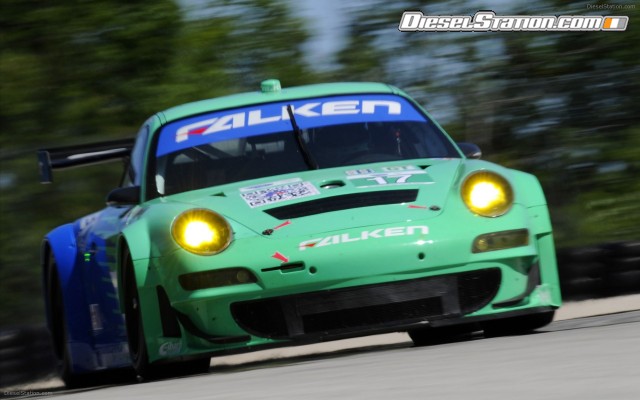 Porsche 911 GT3 RSR Flying Lizard Widescreen Picture #16 Porsche 911 GT3 RSR Flying Lizard Widescreen Picture #16