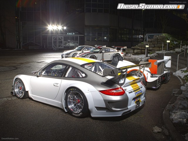 Porsche 911 GT3 RSR Picture #19 Porsche 911 GT3 RSR Picture #19