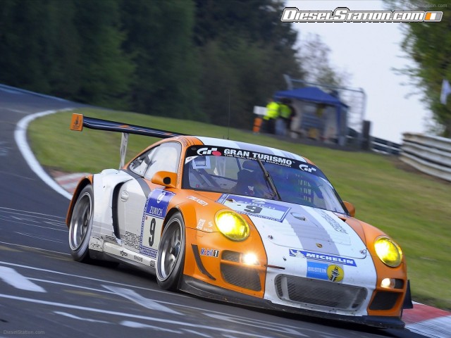 Porsche 911 GT3 at Le Mans 2010 Picture #22 Porsche 911 GT3 at Le Mans 2010 Picture #22