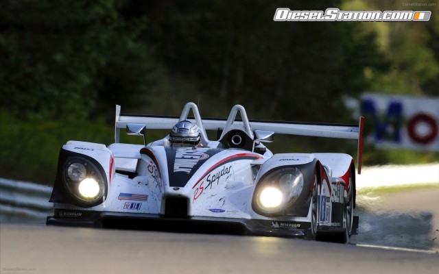 Porsche 911 GT3 at Le Mans 2010 Widescreen Picture #13 Porsche 911 GT3 at Le Mans 2010 Widescreen Picture #13