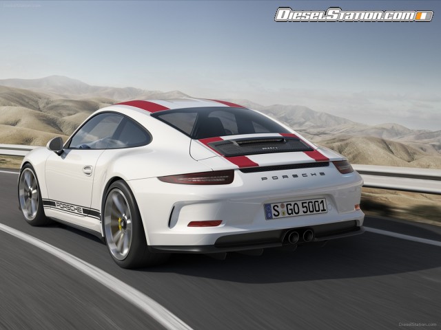 Porsche 911 R 2017 Picture #12 Porsche 911 R 2017 Picture #12