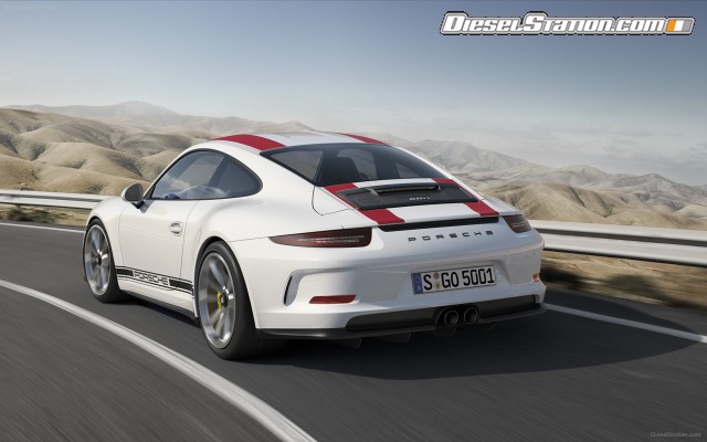 Porsche 911 R 2017 Widescreen Picture #4 Porsche 911 R 2017 Widescreen Picture #4