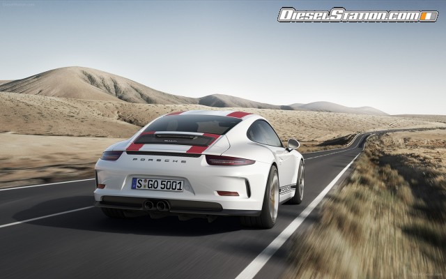 Porsche 911 R 2017 Widescreen Picture #17 Porsche 911 R 2017 Widescreen Picture #17