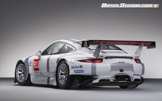Porsche 911 RSR 2014 Widescreen Picture #1 Porsche 911 RSR 2014 Widescreen Picture #1