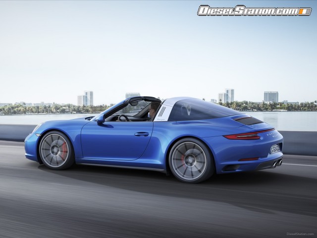 Porsche 911 Targa 4 2016 Picture #2 Porsche 911 Targa 4 2016 Picture #2