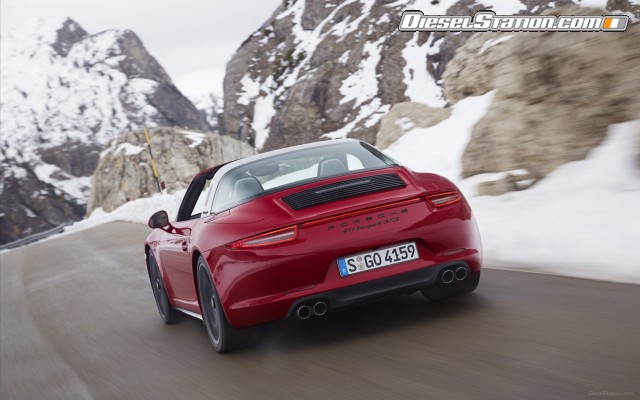 Porsche 911 Targa 4 GTS 2016 Widescreen Picture #0 Porsche 911 Targa 4 GTS 2016 Widescreen Picture #0