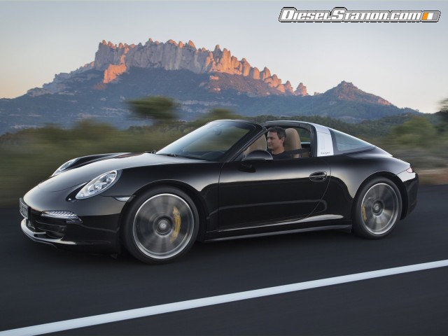 Porsche 911 Targa 4S 2015 Picture #1 Porsche 911 Targa 4S 2015 Picture #1