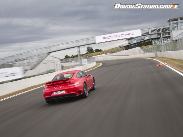 Porsche 911 Turbo S 2014 Picture #23 Porsche 911 Turbo S 2014 Picture #23