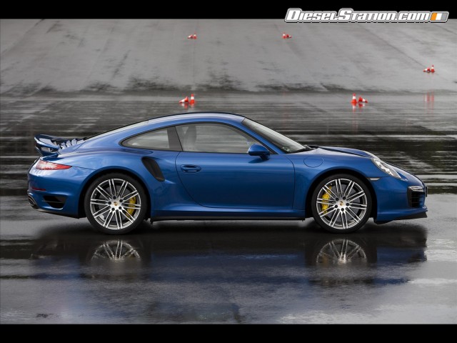 Porsche 911 Turbo S 2014 Picture #41 Porsche 911 Turbo S 2014 Picture #41