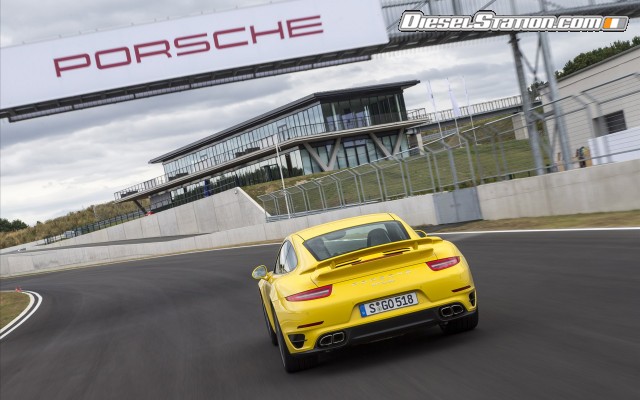 Porsche 911 Turbo S 2014 Widescreen Picture #46 Porsche 911 Turbo S 2014 Widescreen Picture #46