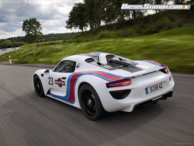 Porsche 918 Spyder 2013 Picture #2 Porsche 918 Spyder 2013 Picture #2