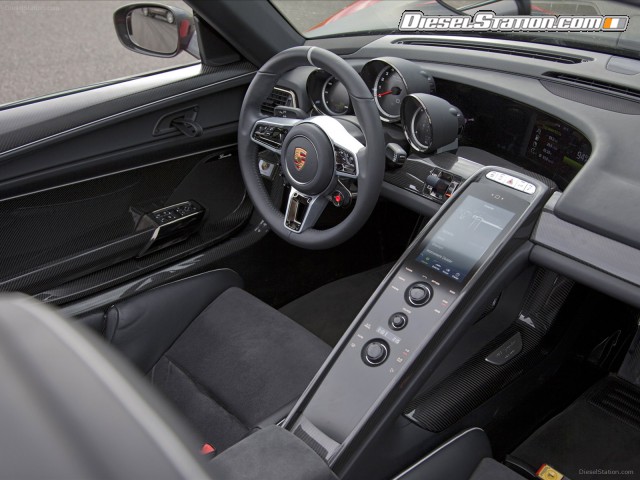 Porsche 918 Spyder 2015 Picture #102 Porsche 918 Spyder 2015 Picture #102