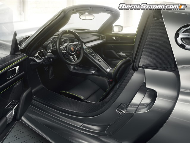 Porsche 918 Spyder 2015 Picture #32 Porsche 918 Spyder 2015 Picture #32