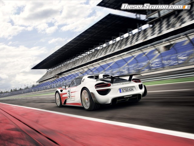 Porsche 918 Spyder 2015 Picture #70 Porsche 918 Spyder 2015 Picture #70