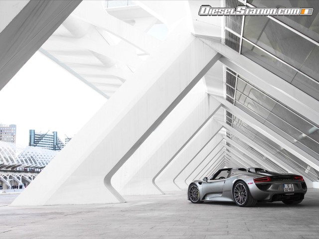 Porsche 918 Spyder 2015 Picture #38 Porsche 918 Spyder 2015 Picture #38