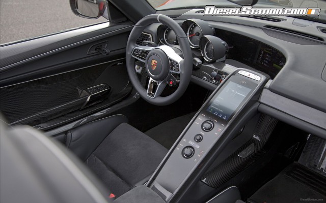 Porsche 918 Spyder 2015 Widescreen Picture #134 Porsche 918 Spyder 2015 Widescreen Picture #134
