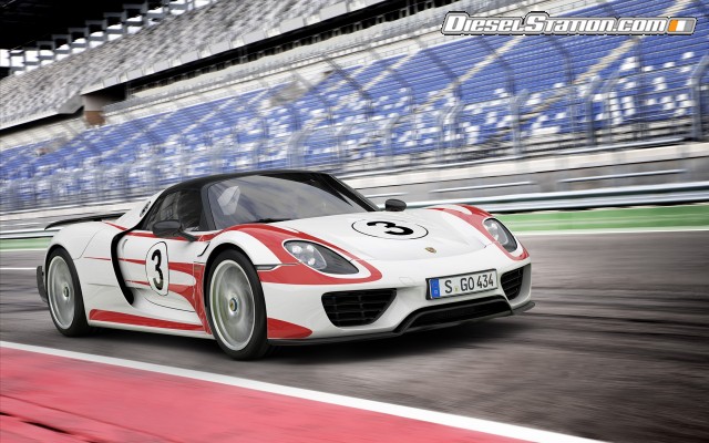 Porsche 918 Spyder 2015 Widescreen Picture #3 Porsche 918 Spyder 2015 Widescreen Picture #3