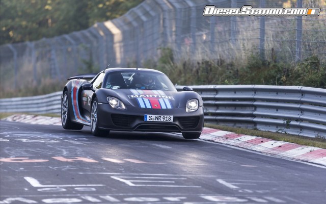 Porsche 918 Spyder 2015 Widescreen Picture #39 Porsche 918 Spyder 2015 Widescreen Picture #39