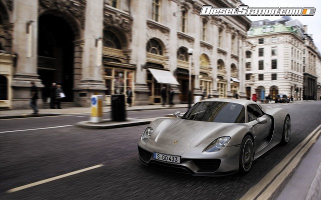 Porsche 918 Spyder 2015 Widescreen Picture #44 Porsche 918 Spyder 2015 Widescreen Picture #44