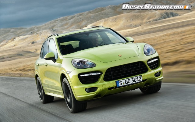 Porsche Cayenne GTS 2013 Widescreen Picture #3 Porsche Cayenne GTS 2013 Widescreen Picture #3