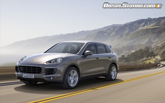 Porsche Cayenne GTS 2015 Widescreen Picture #7 Porsche Cayenne GTS 2015 Widescreen Picture #7