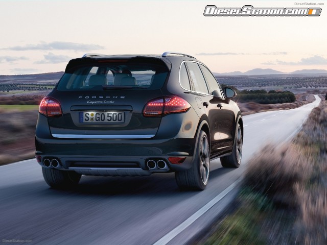 Porsche Cayenne Turbo 2011 Picture #5 Porsche Cayenne Turbo 2011 Picture #5