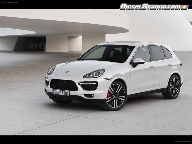 Porsche Cayenne Turbo S 2013 Picture #9 Porsche Cayenne Turbo S 2013 Picture #9