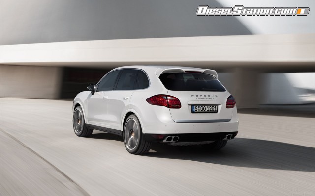Porsche Cayenne Turbo S 2013 Widescreen Picture #5 Porsche Cayenne Turbo S 2013 Widescreen Picture #5
