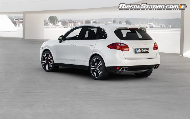 Porsche Cayenne Turbo S 2013 Widescreen Picture #0 Porsche Cayenne Turbo S 2013 Widescreen Picture #0