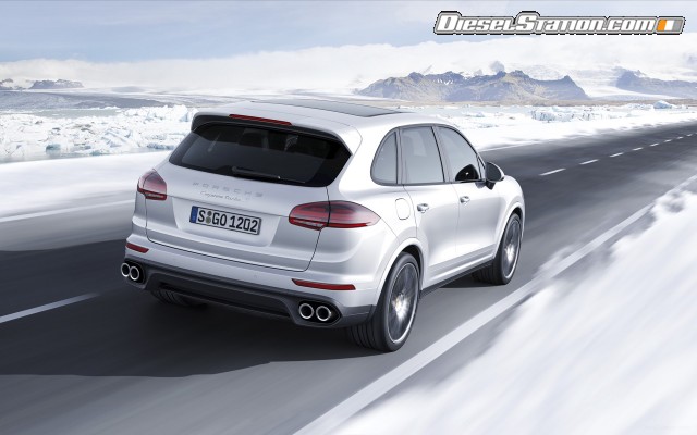 Porsche Cayenne Turbo S 2016 Widescreen Picture #3 Porsche Cayenne Turbo S 2016 Widescreen Picture #3