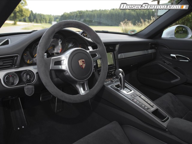 Porsche GT3 2014 Picture #28 Porsche GT3 2014 Picture #28