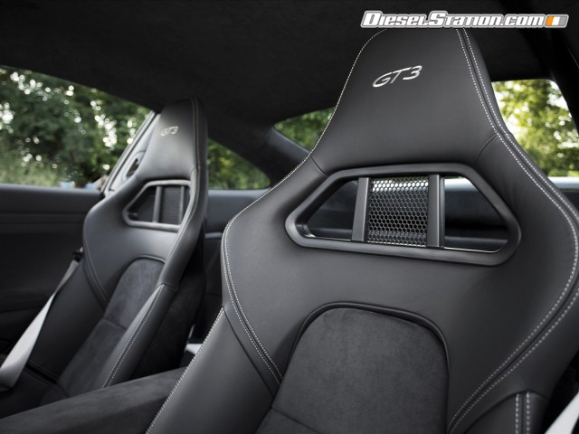 Porsche GT3 2014 Picture #33 Porsche GT3 2014 Picture #33