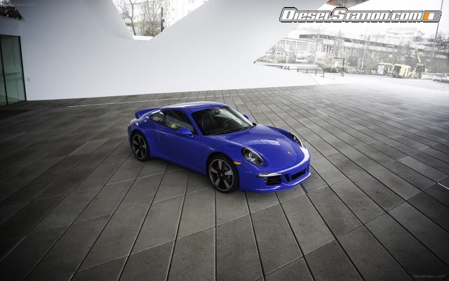 Porsche GTS Club Coupe 2015 Widescreen Picture #0 Porsche GTS Club Coupe 2015 Widescreen Picture #0