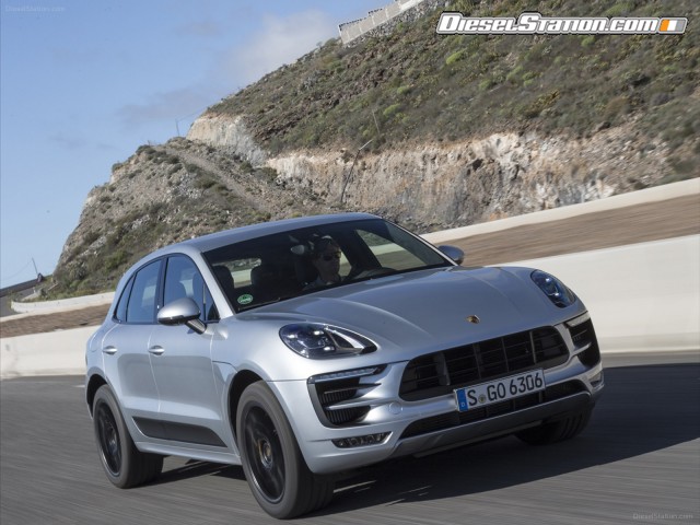 Porsche Macan GTS 2017 Picture #9 Porsche Macan GTS 2017 Picture #9