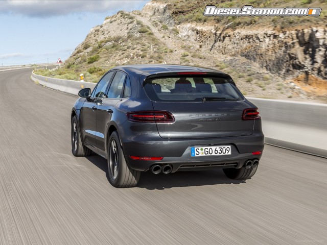 Porsche Macan GTS 2017 Picture #4 Porsche Macan GTS 2017 Picture #4