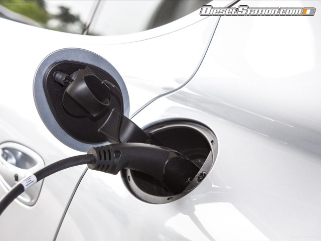 Porsche Panamera 2014 Picture #5 Porsche Panamera 2014 Picture #5